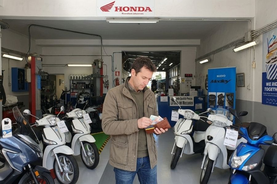 Scooter economici per Firenze: quali modelli offrono il miglior rapporto qualità-prezzo?